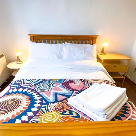 2 Bed Shoreditch Home With Parking Londyn Zewnętrze zdjęcie