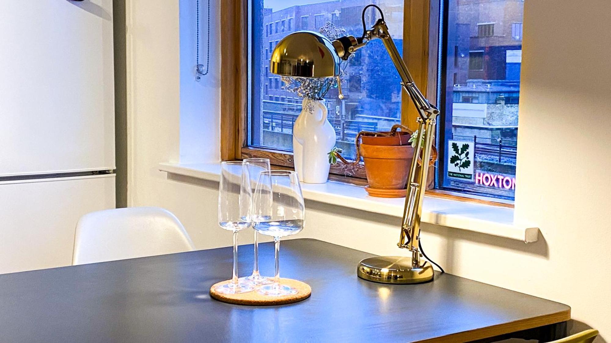 2 Bed Shoreditch Home With Parking Londyn Zewnętrze zdjęcie