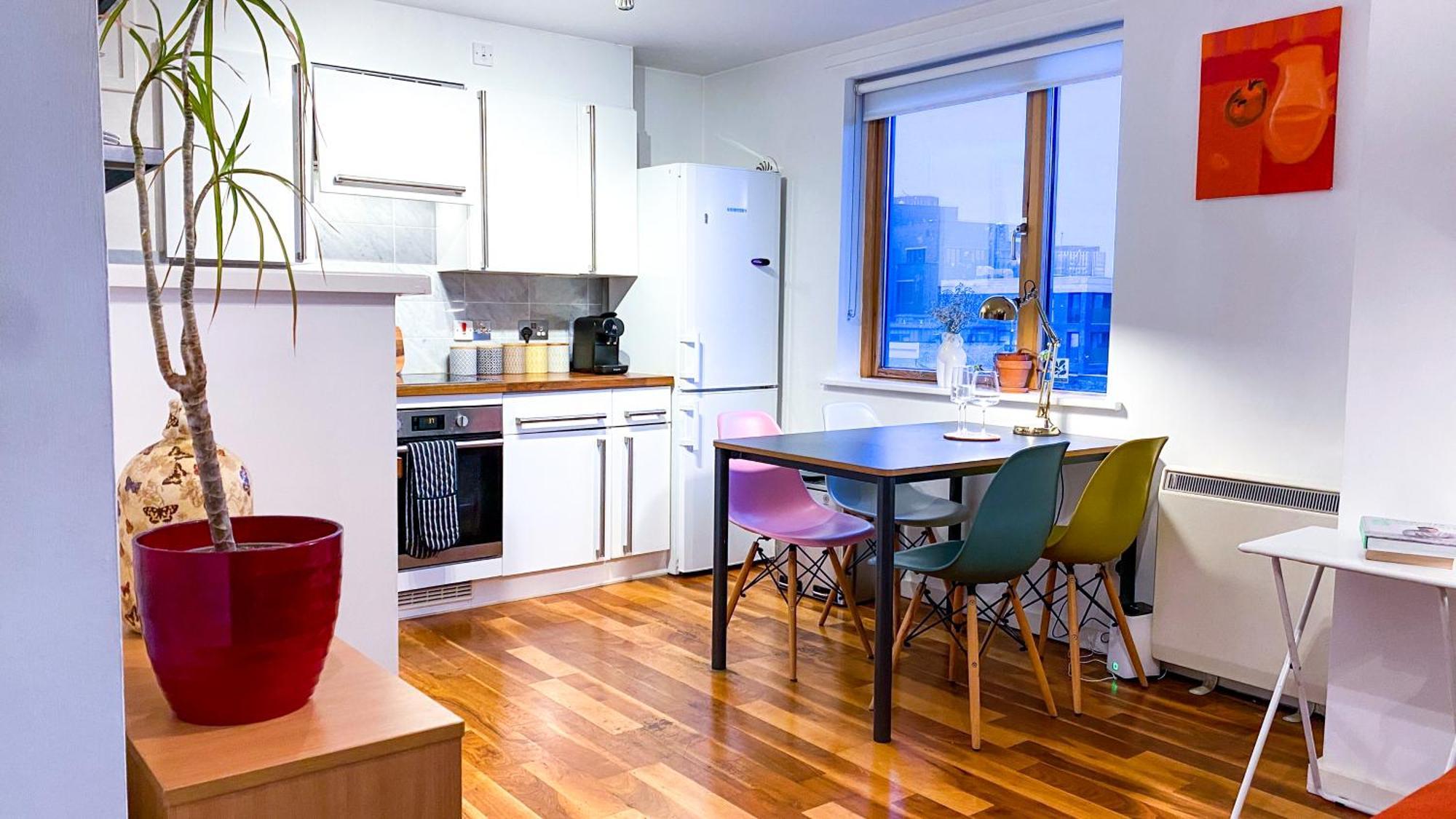 2 Bed Shoreditch Home With Parking Londyn Zewnętrze zdjęcie